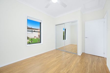 21A Elizabeth Crescent, Kingswood - Photo 2