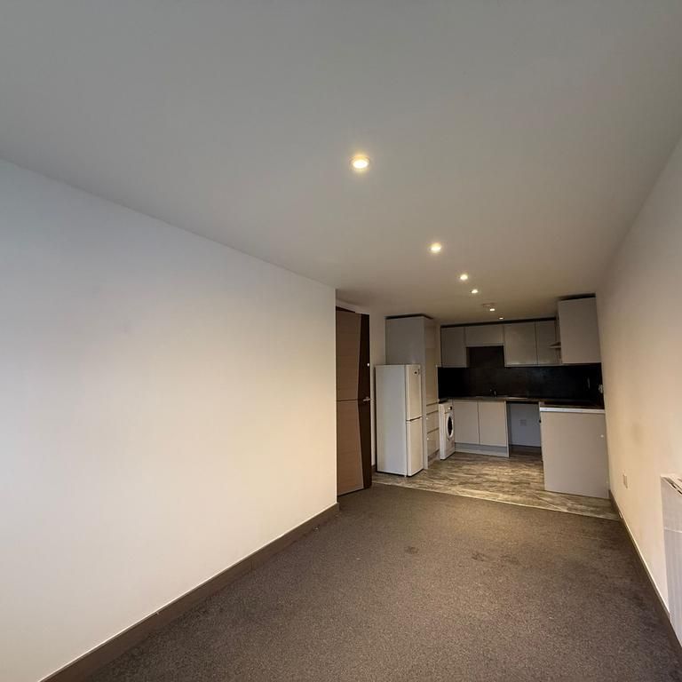 2 bedroom apartment to rent - Photo 1