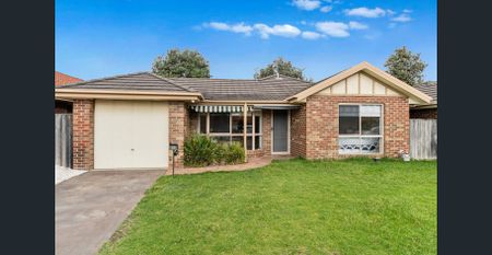 Gorgeous 2 Bedroom Home in Prime Location - Photo 3