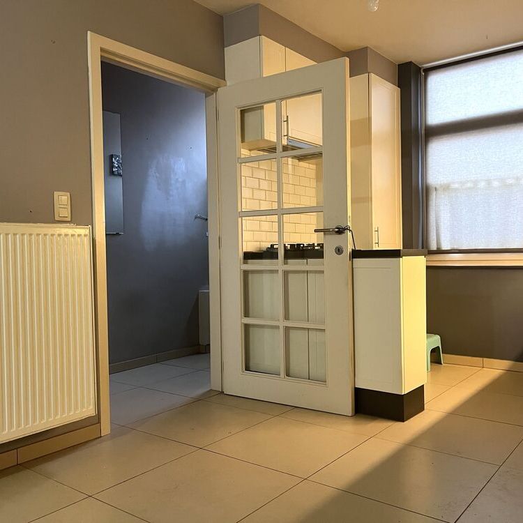 Stadswoning met twee slaapkamers op rustige locatie in Centrum Brugge - Photo 1