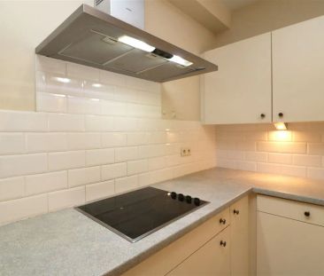 Appartement met 2 slpk., autostaanplaats en terras in centrum Aarsc... - Foto 5