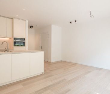 Appartement te huur in Knokke voor € 1.625 met 2 slaapkamers - Photo 1