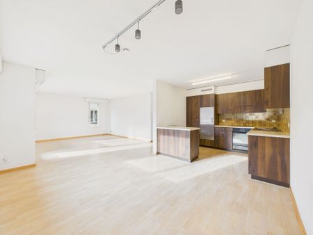 Sunny 4.5-room apartment in the center of Langnau - Foto 2