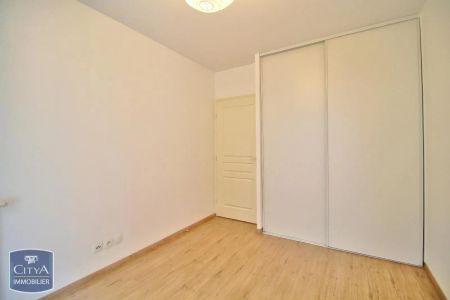 Appartement à louer 3 pièces 75.05m² - Photo 3