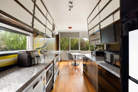 Beachy, Quirky, and Full of Character - Photo 4