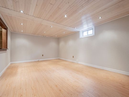 For Lease - 82 Ravenscrest Drive, Toronto, Ontario - Photo 1