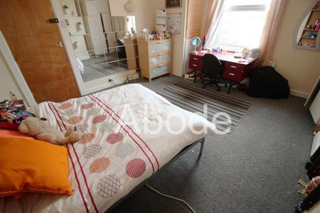 8 bedroom house to rent - Photo 2