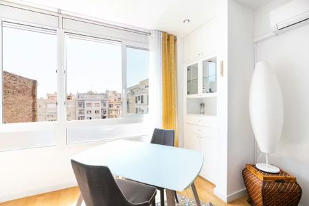 Carrer de Còrsega, Barcelona, Catalonia 08037 - Foto 3