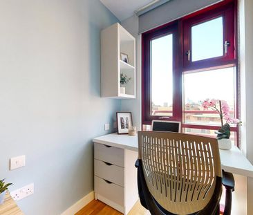 2 bedroom apartment to rent - Photo 4