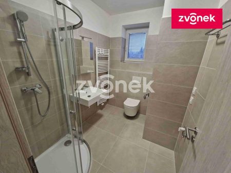 Pronájem bytu 1+kk 30 m2 - Fotografie 5