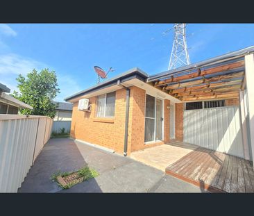 84A Kalang Road, Edensor Park, NSW 2176 - Photo 3
