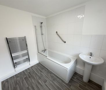 Salacre Lane, Upton - Photo 1