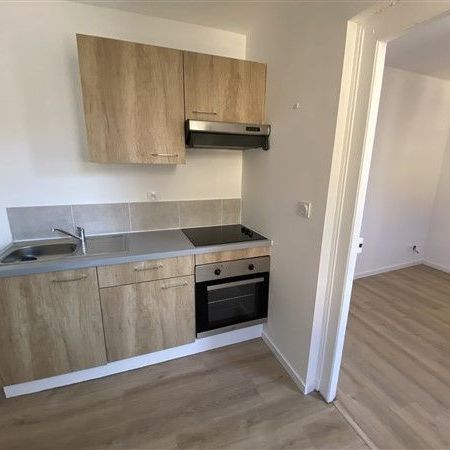 Bel appartement T2 refait à neuf - Photo 3