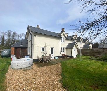 3 bedroom semi-detached house to rent - Photo 6