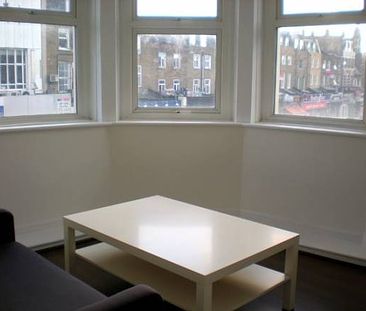 Two Bedroom Student Flat - Kentish Town - Photo 2