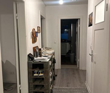 Zimmer frei ist eine wg nicht gesamte Wohnung - Photo 1