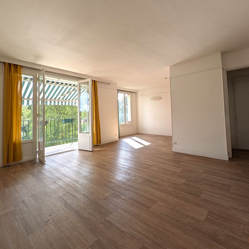 Location Appartement 5 pièces 84m² - Photo 1