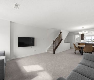 For Lease - 436 Harvest Valley Avenue, Orleans - Cumberland and Are... - Photo 2