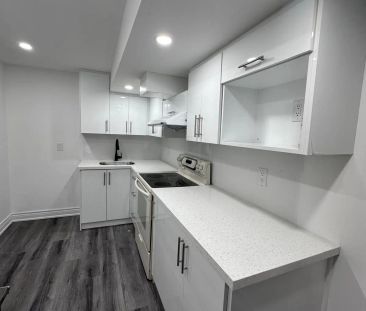 1299 Apollo Street #Lower - Photo 2