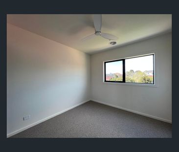 Generous 4-Bedroom Family Home with Dual Living Areas in Brickworks！ - Photo 5