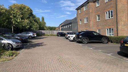 1 bedroom apartment to rent - Photo 3