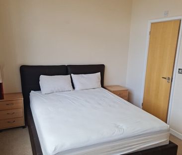 2 Bed Flat, Living, LE4 - Photo 4