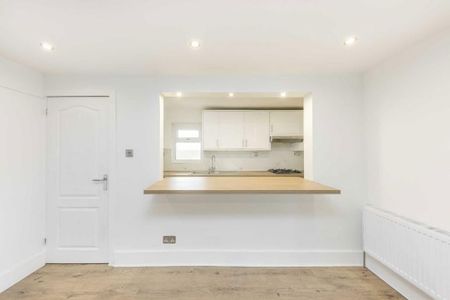 1 bedroom flat to rent - Photo 5