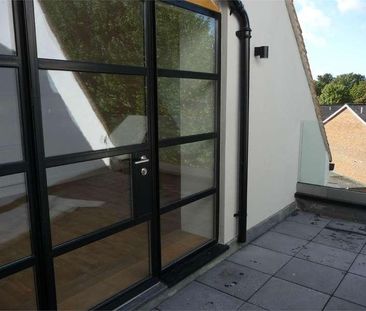 Old Bank House, Salisbury Square, Hatfield, AL9 - Photo 1