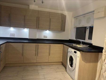 Sandpiper Road, Southampton, SO16 - Photo 4