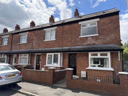 18 Bloomfield Crescent, Belfast, BT5 5AT - Photo 2
