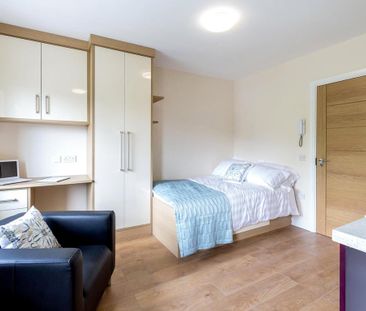 Studio to rent - Photo 1