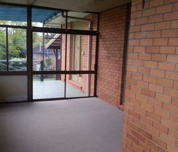 3-Bedroom Home with Spacious Backyard – 26 Askew St - Photo 6