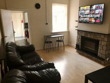 4 bedroom house share to rent - Photo 3