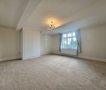 6 bedroom semi-detached to let - Photo 4