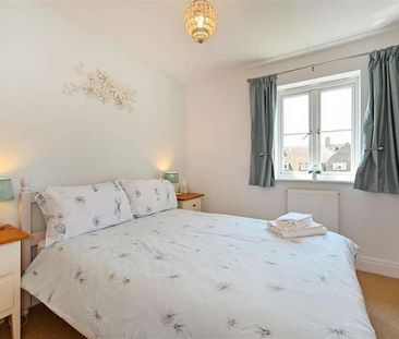 School Close, Westergate, PO20 - Photo 5