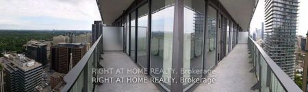 42 Charles Street E #3406 - Photo 3