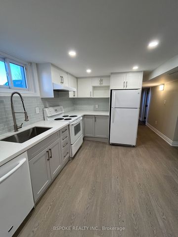 Detached Home For Lease | E8096036 - Photo 4