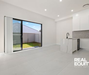 2/165 Epsom Road, Chipping Norton NSW 2170 - Townhouse For Rent | D... - Photo 3