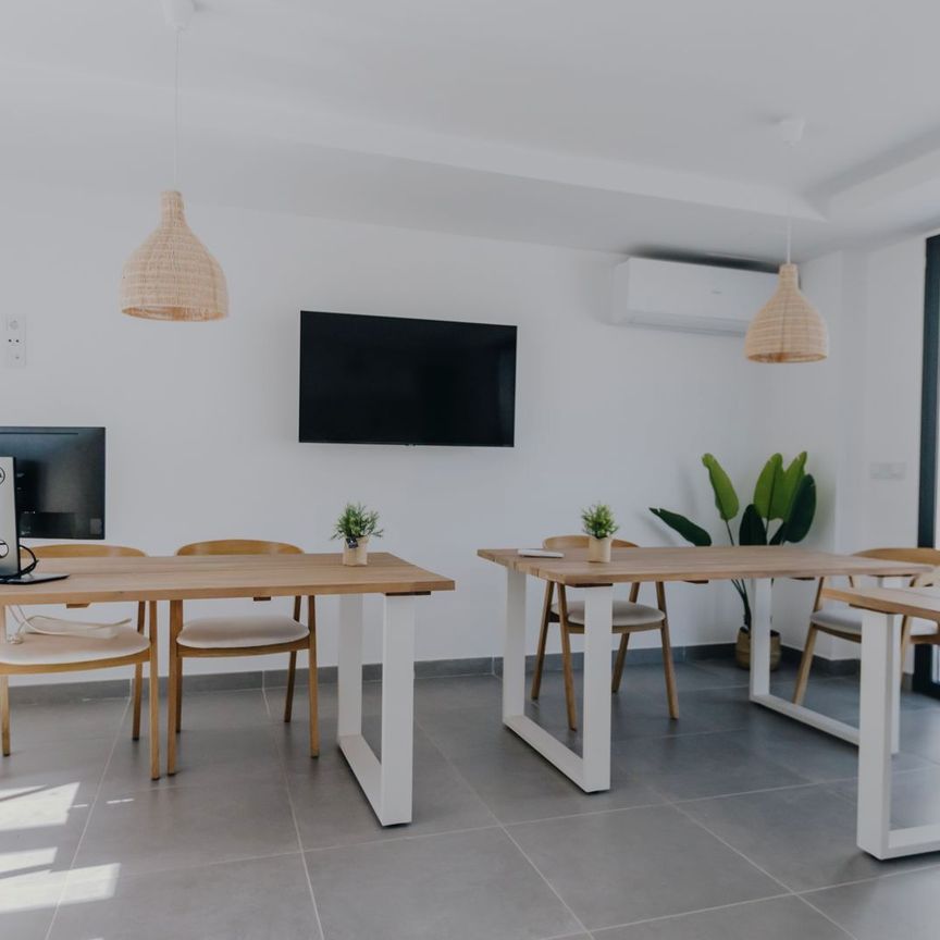 Piso de alquiler en Calle Archidona, 2, La Concha - Resina Golf - Photo 1