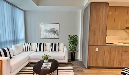 For Lease - 8 Interchange Way Unit# #801, Vaughan, Ontario - Photo 2