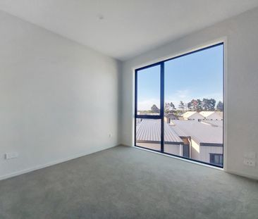 RENT REDUCED BE QUICK - Extended Family or Couples! 4 Bdrms/2.5 Bthrms - Photo 6