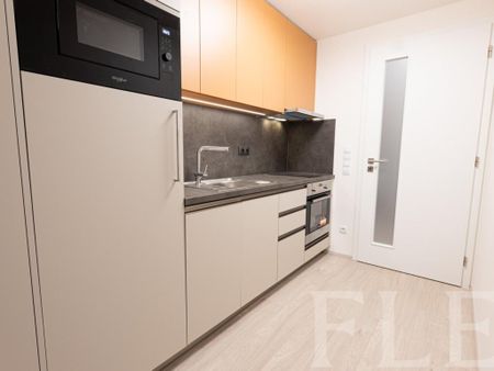 Pronájem bytu 1+kk 34 m2 - Photo 4