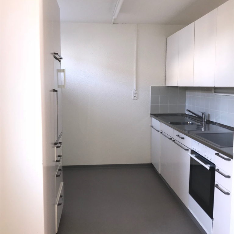 Charmante Wohnung mit Balkon - Photo 1