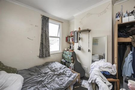 5 bedroom terraced house to rent - Photo 3