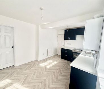 2 bedroom bungalow to rent - Photo 3