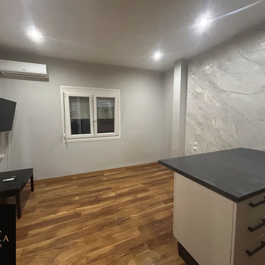Studio/Γκαρσονιέρα για ενοικίαση Άγιος Βασίλειος (Βόλος) - Photo 1
