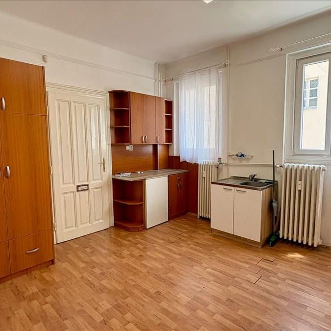 Kiadó felújított lakás - Debrecen - Fotó 1