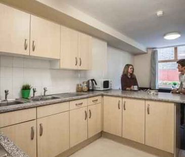 Small Standard Double Ensuite - Photo 3