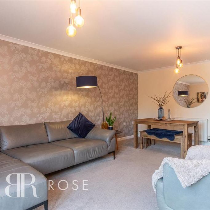 4 bedroom townhouse to rent - Photo 1