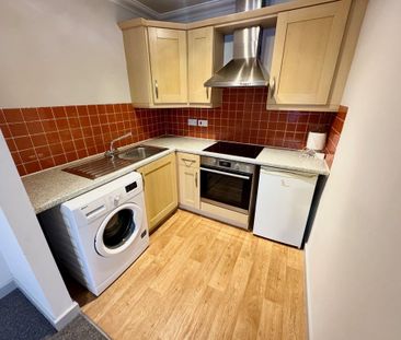 Studio to rent - Photo 4